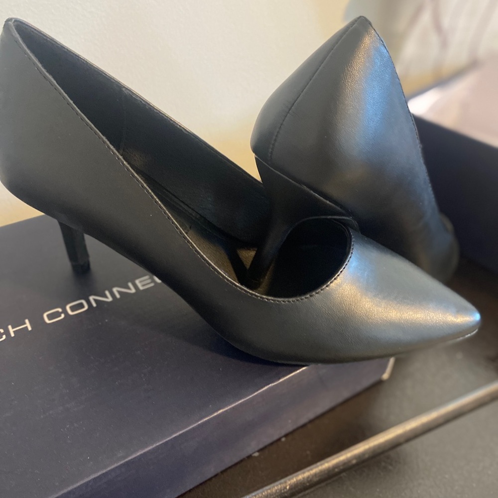 NWT Women's Kate Classic Pointy Toe Stiletto Pumps